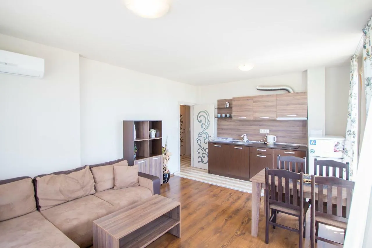Apartment Diamond Burgas
