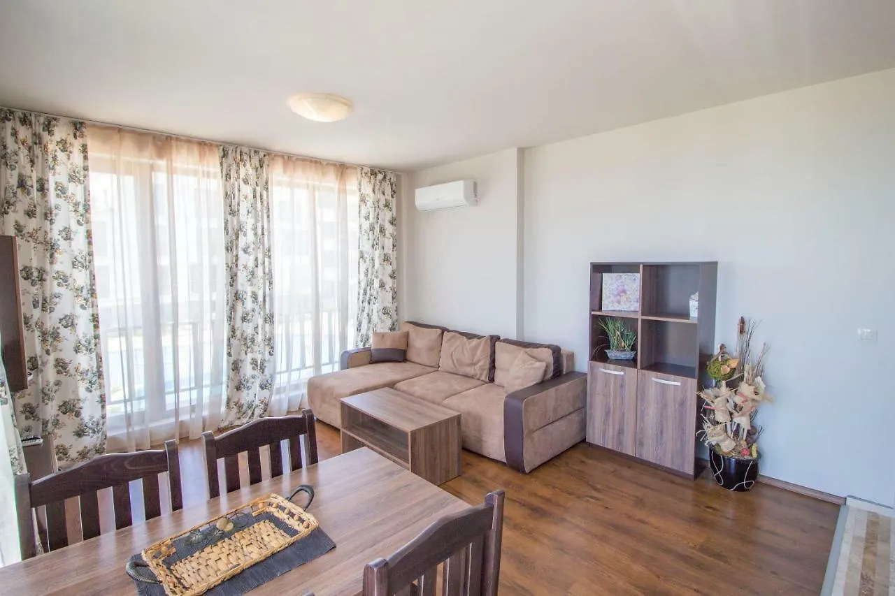 Apartment Diamond Burgas